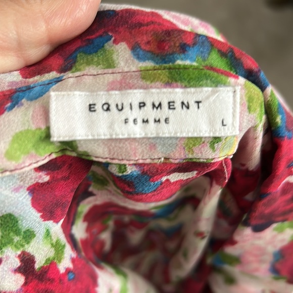 Equipment Femme Floral 100% Silk Long Sleeve Top. Size L - Picture 7 of 11